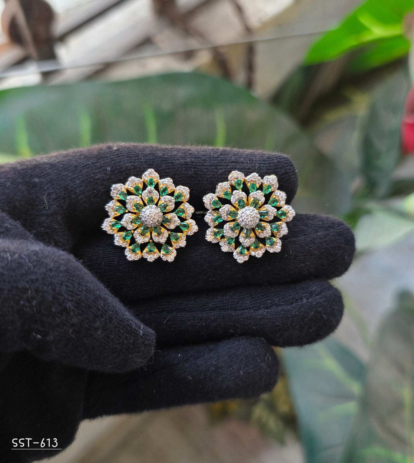 SST 613 | FLORAL STATEMENT EARRINGS