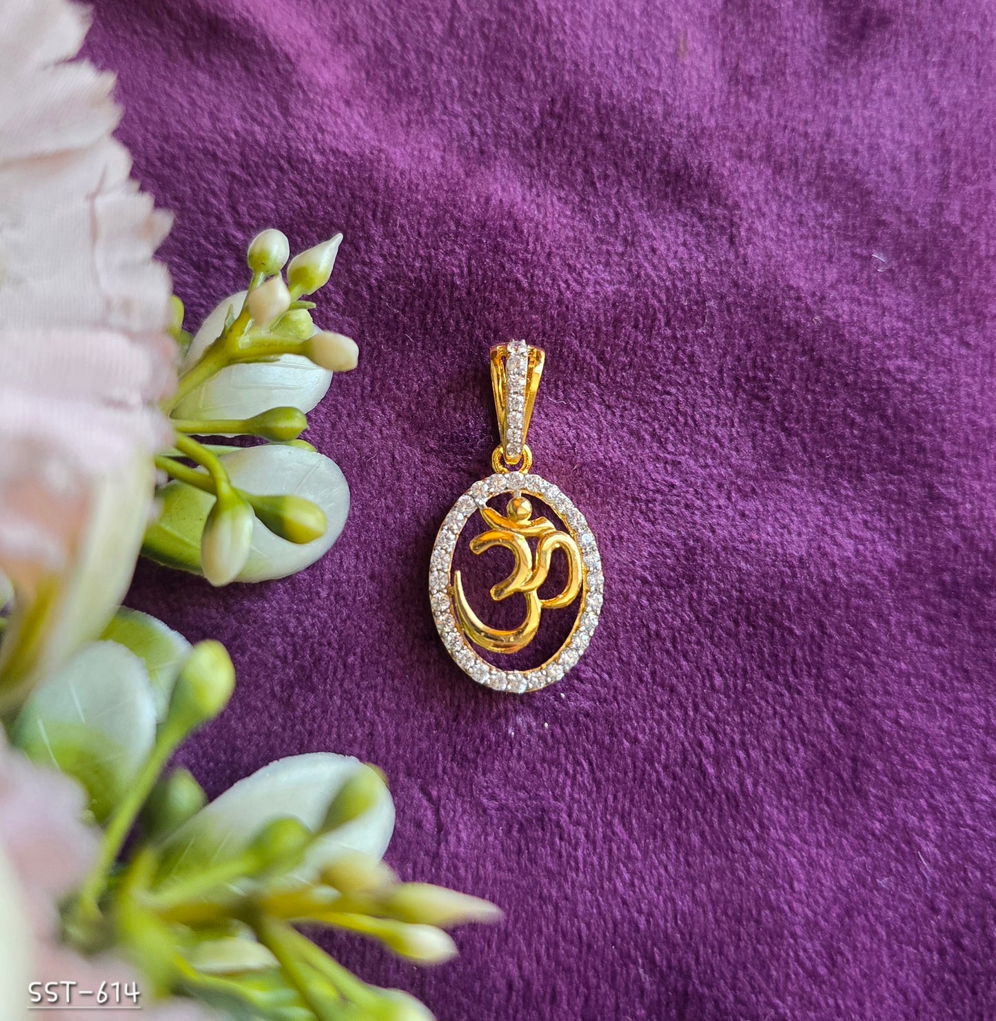 SST 614 | OM SYMBOL HALO PENDANT