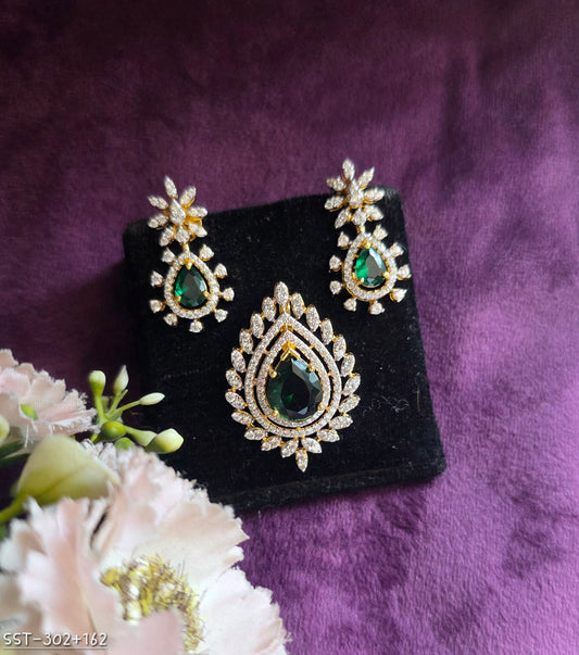 SST 302 + 162 | EARRINGS AND PENDENT SET