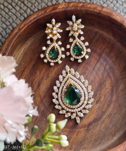 SST 302 + 162 | EARRINGS AND PENDENT SET
