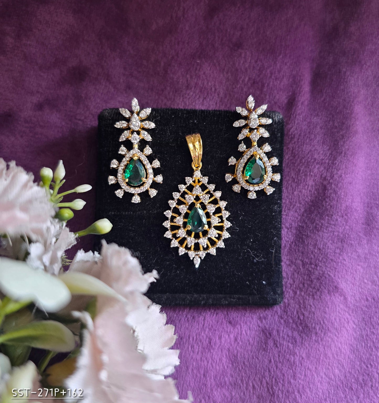 SST 271 + 162 | PENDENT AND EARRINGS SET