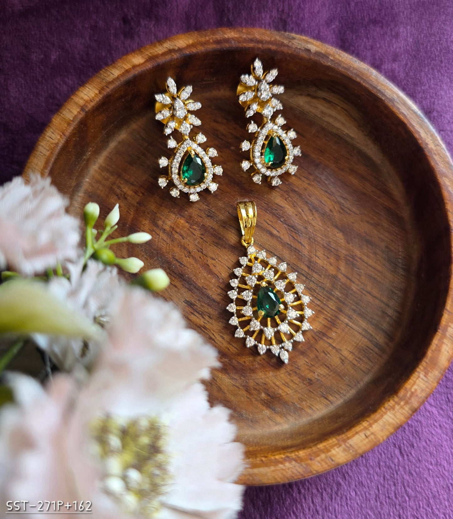 SST 271 + 162 | PENDENT AND EARRINGS SET