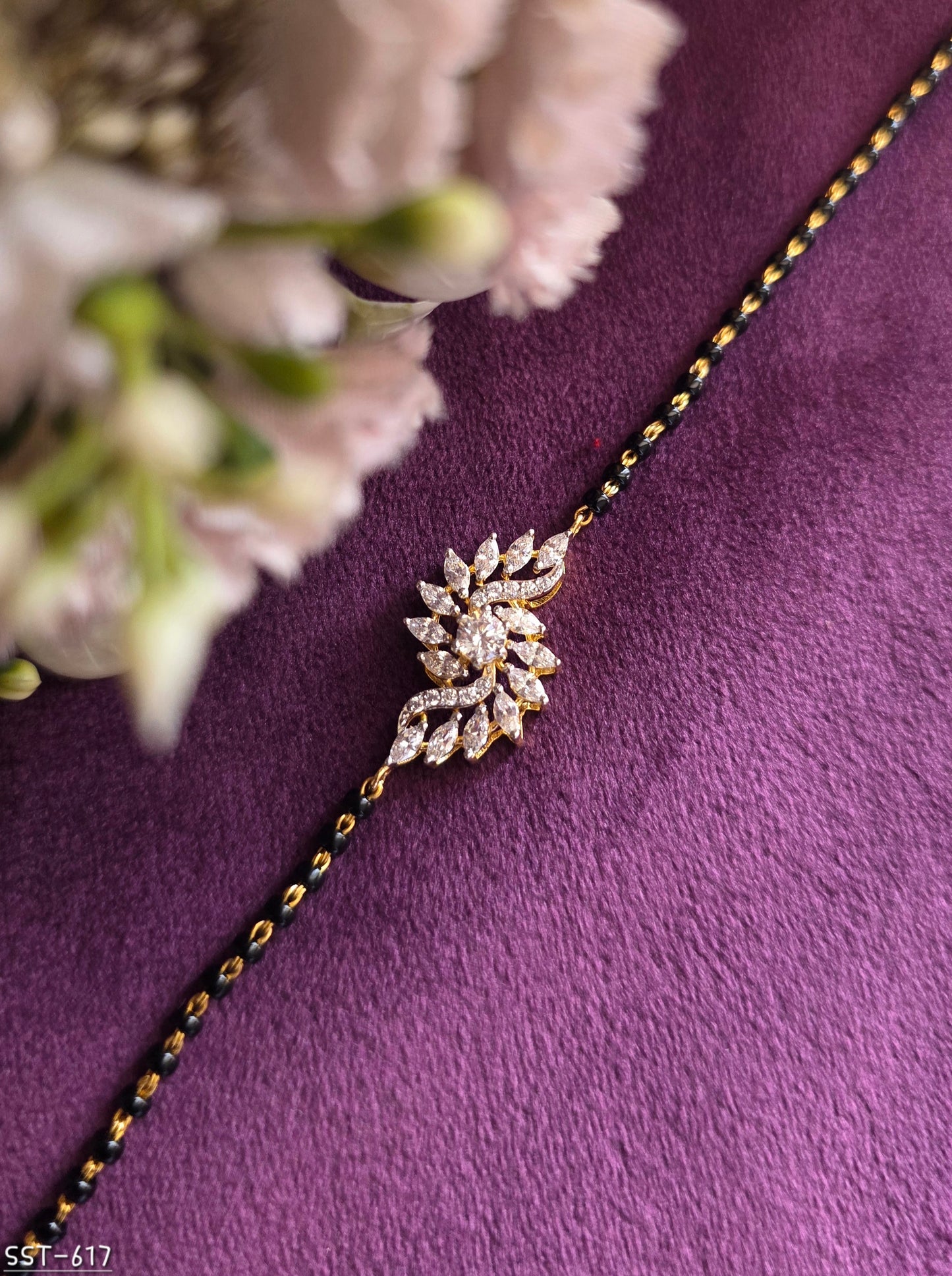 SST 617 | HAND MANGALSUTRA