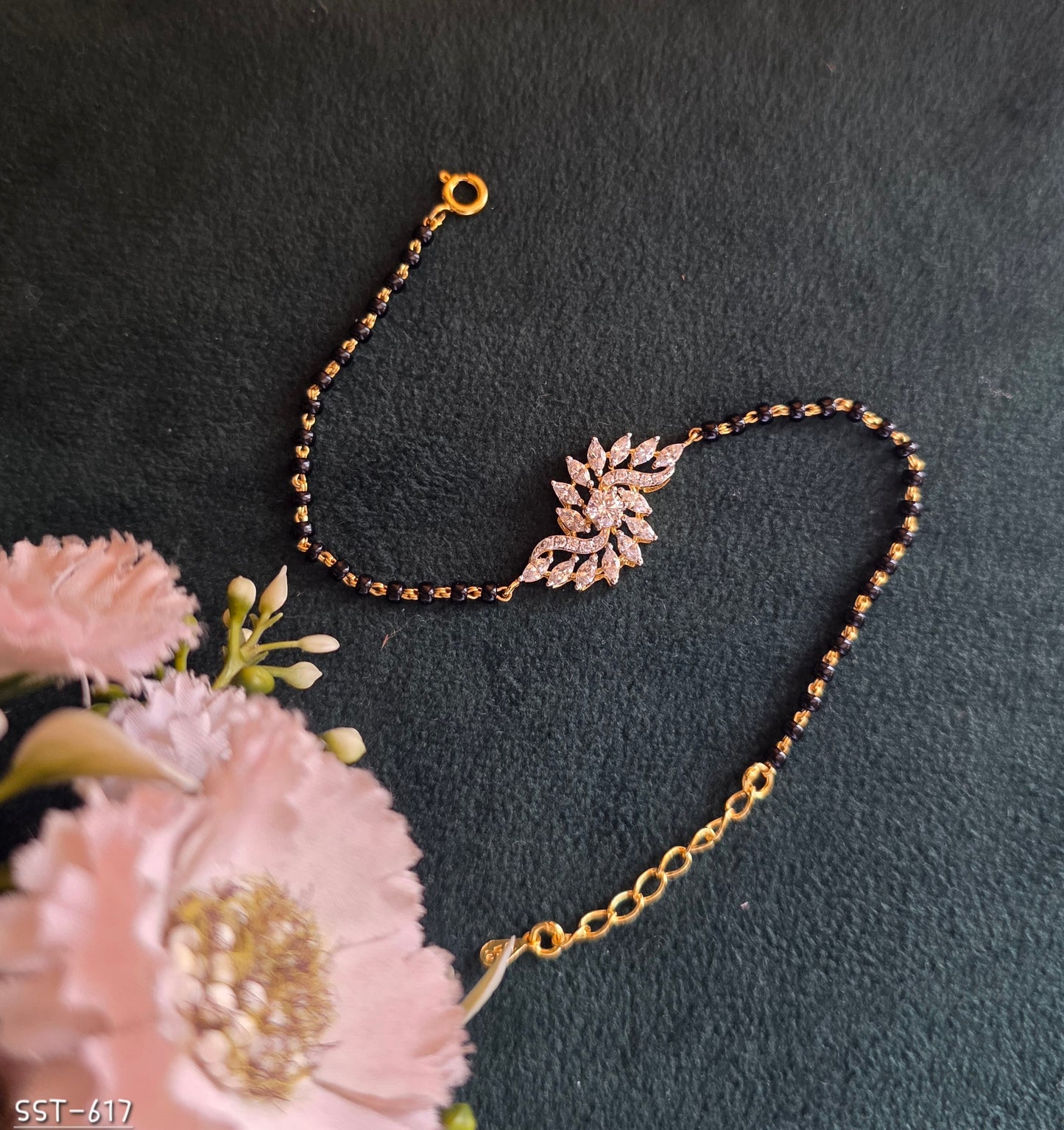 SST 617 | HAND MANGALSUTRA