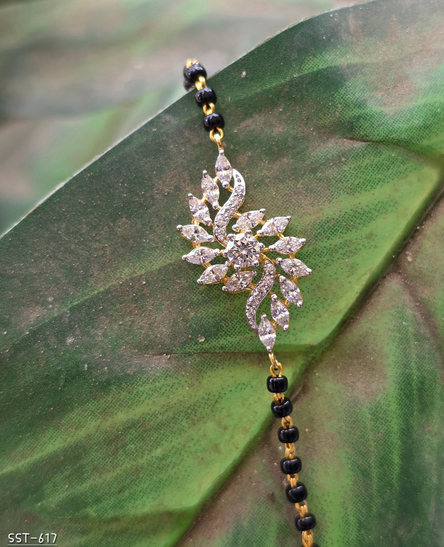 SST 617 | HAND MANGALSUTRA