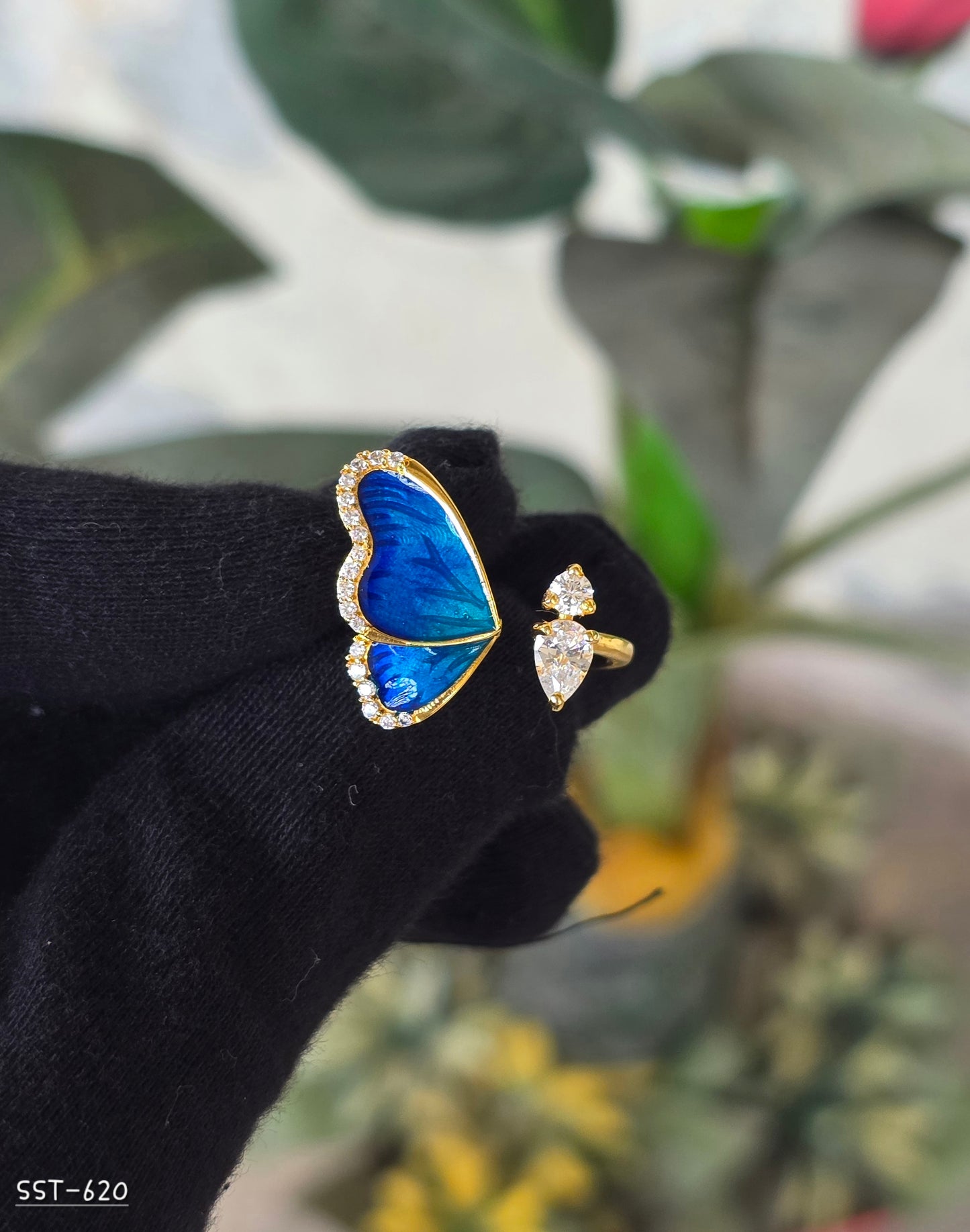SST 620 | MIDNIGHT HEART OPEN RING