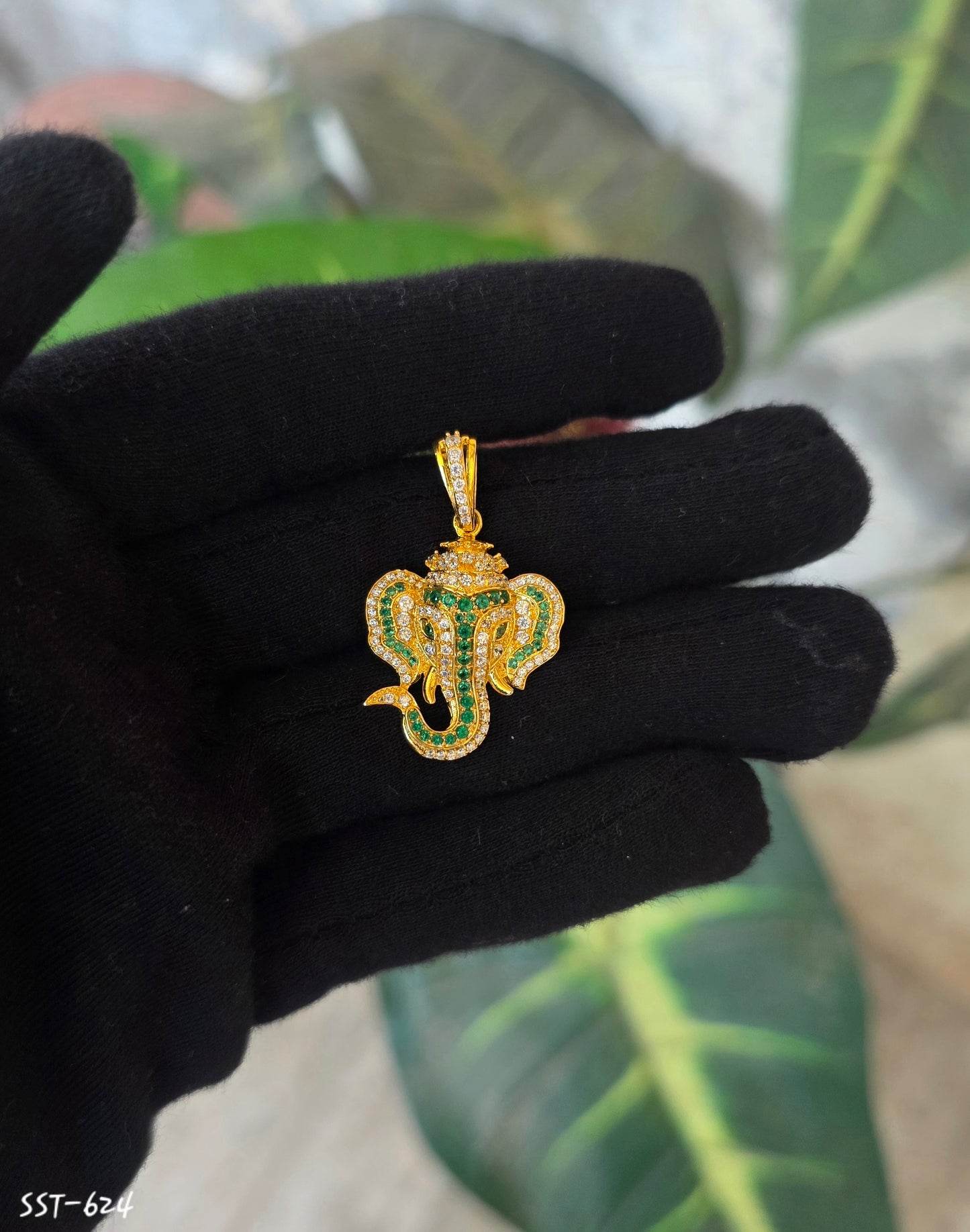 SST 624 | GANESH PENDENT