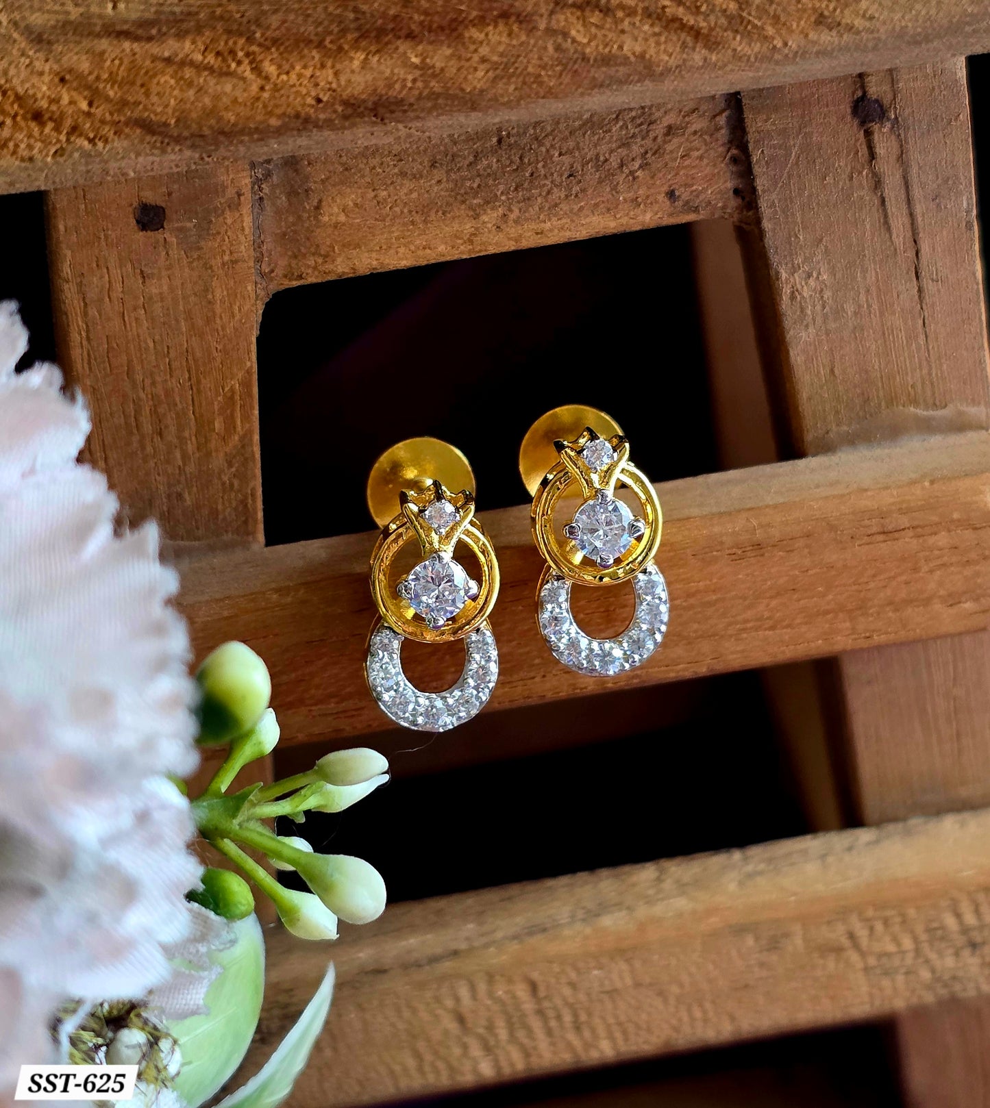 SST 525 | TIMELESS HALO DROP EARRINGS