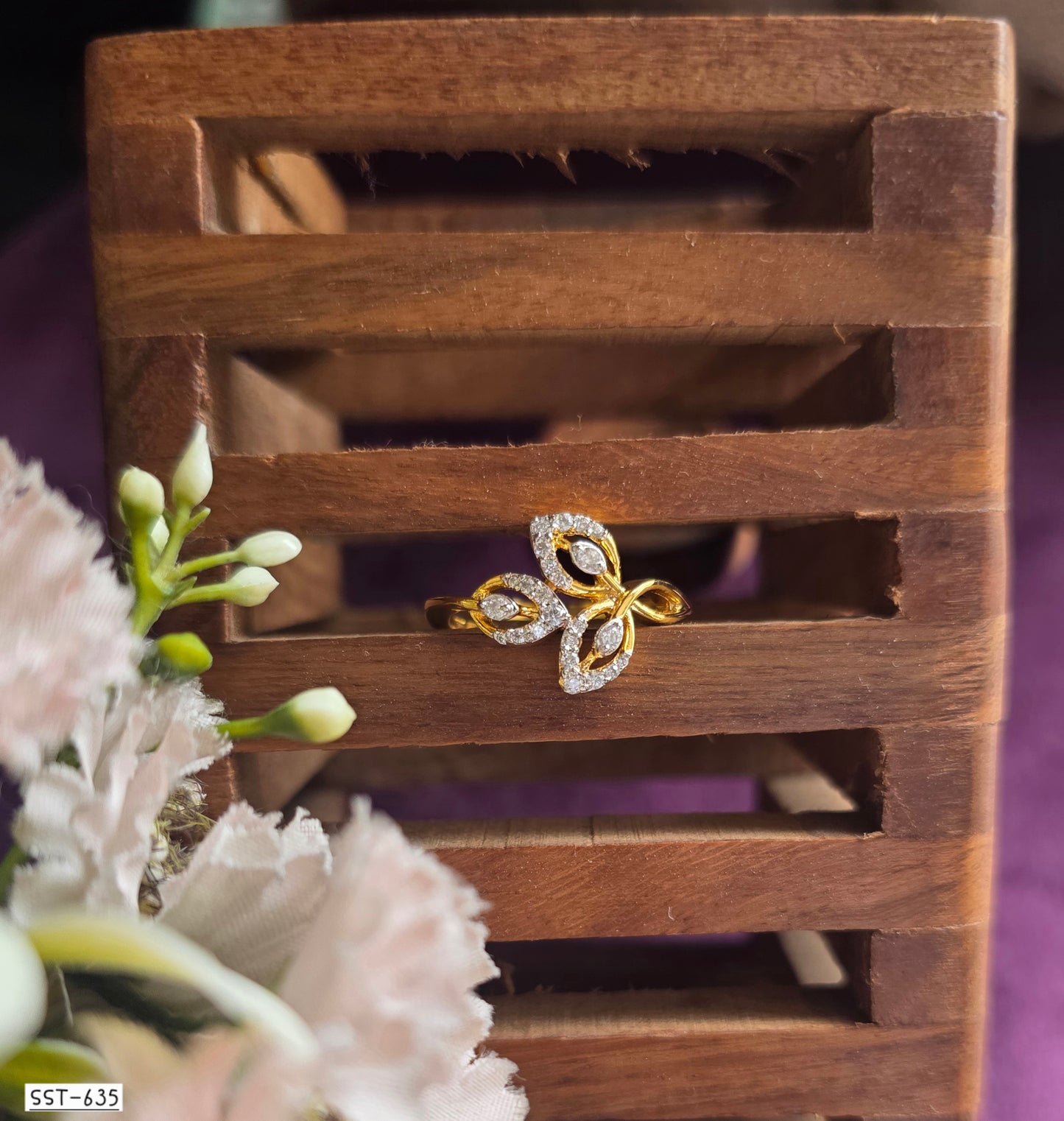 SST 635 | FLORAL BLOOM DIAMOND RING