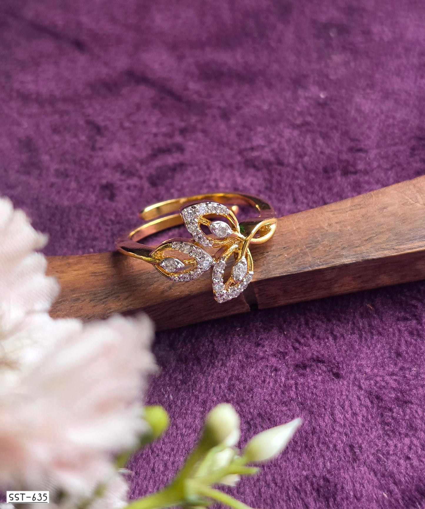 SST 635 | FLORAL BLOOM DIAMOND RING