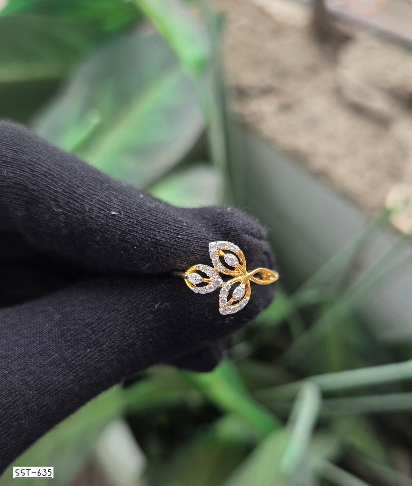 SST 635 | FLORAL BLOOM DIAMOND RING