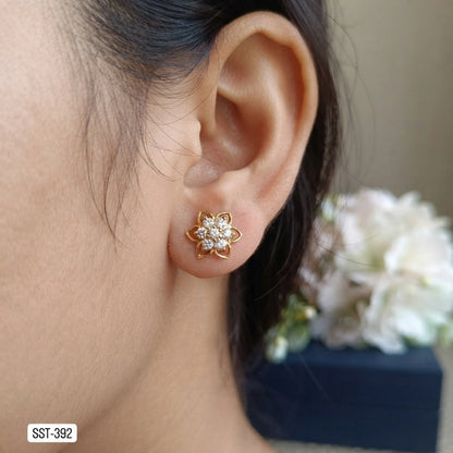 SST 392 | FLOWER STUD EARRINGS
