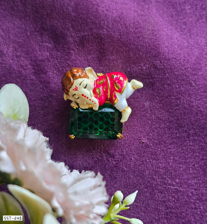SST 648 | GANESHJI BROOCH
