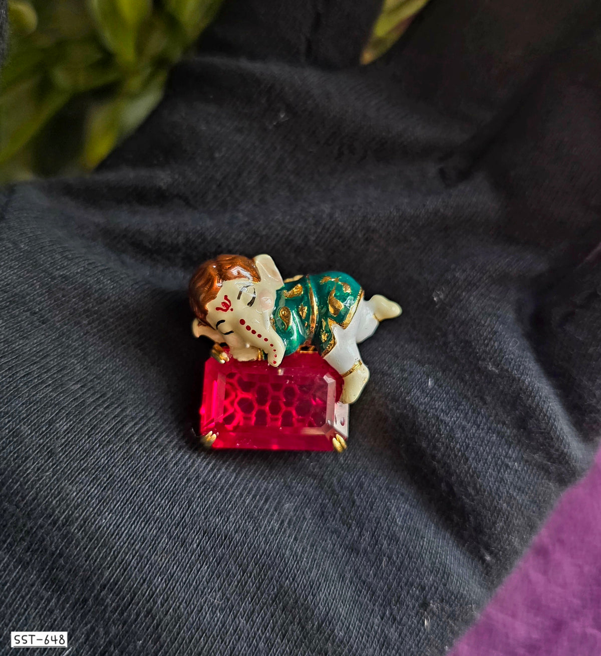 SST 648 | GANESHJI BROOCH