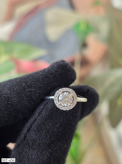 SST 650 | CLASSIC ROUND HALO STATEMENT RING