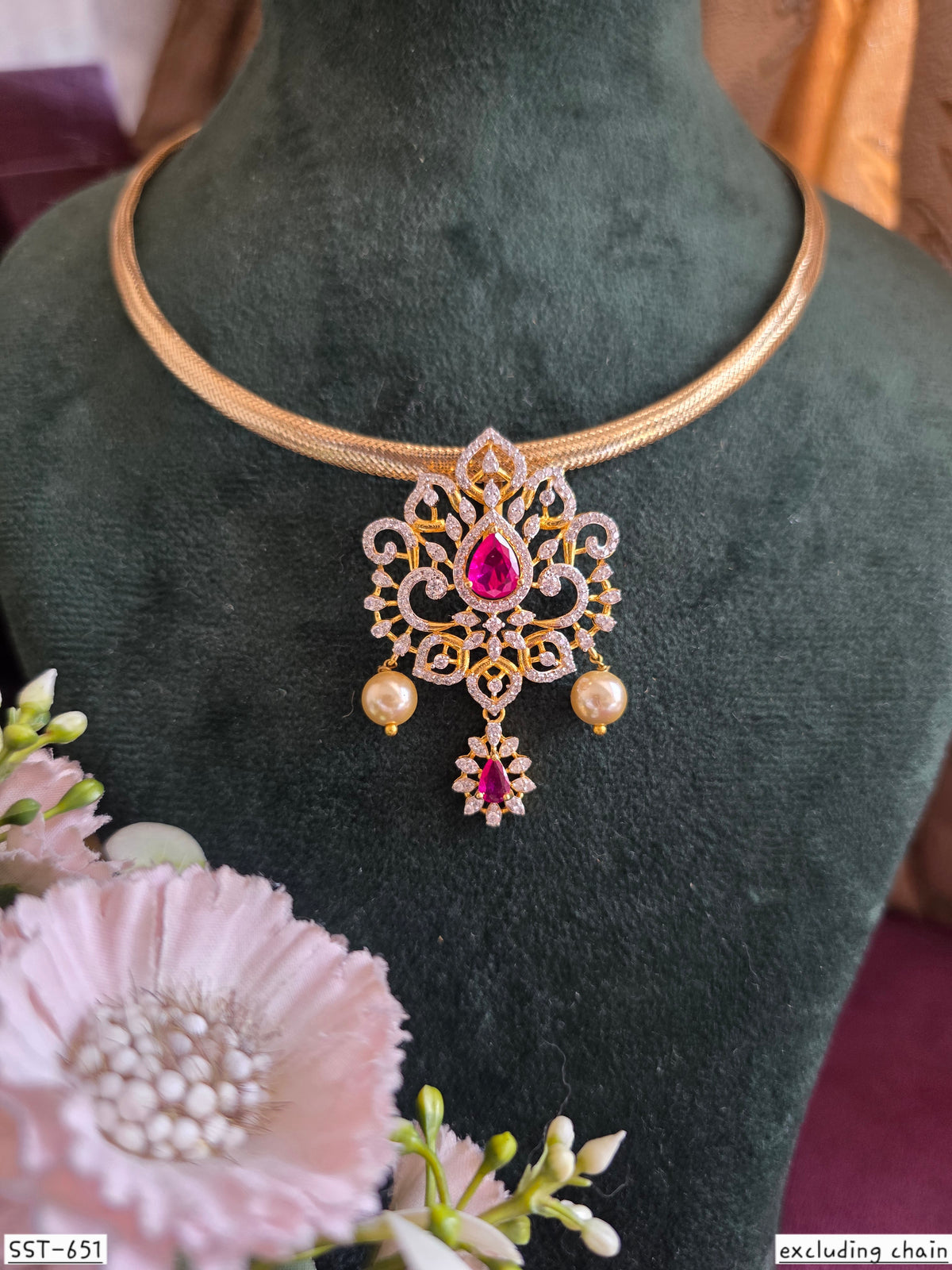 SST 651 | EMERALD PEACOCK INSPIRED STATEMENT PENDANT