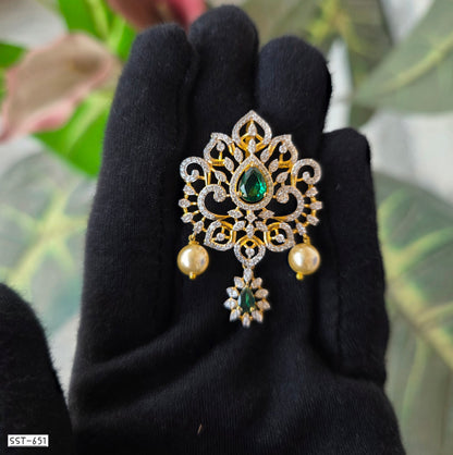 SST 651 | EMERALD PEACOCK INSPIRED STATEMENT PENDANT