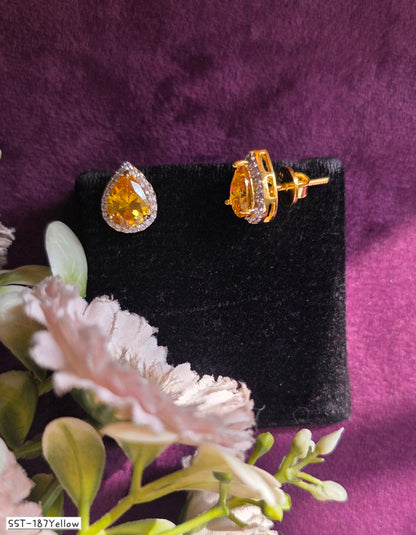 SST 187YELLOW | EMERALD HALO PEAR STUD