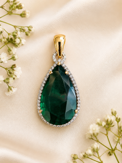 SST 056 | EMERALD GEM TEARDROP PENDANT