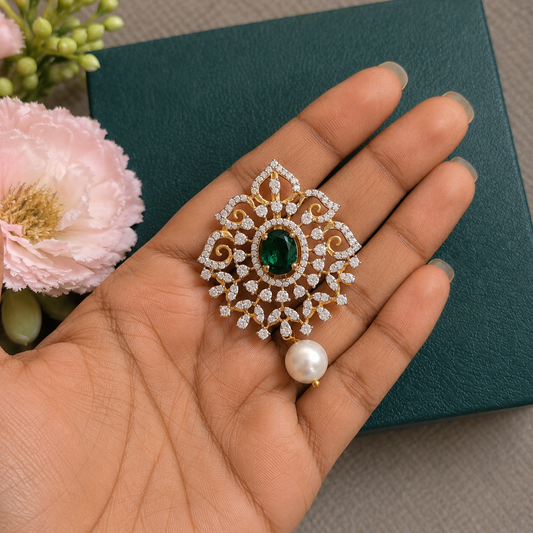 SST 487 | OPULENT FLORAL PENDENT