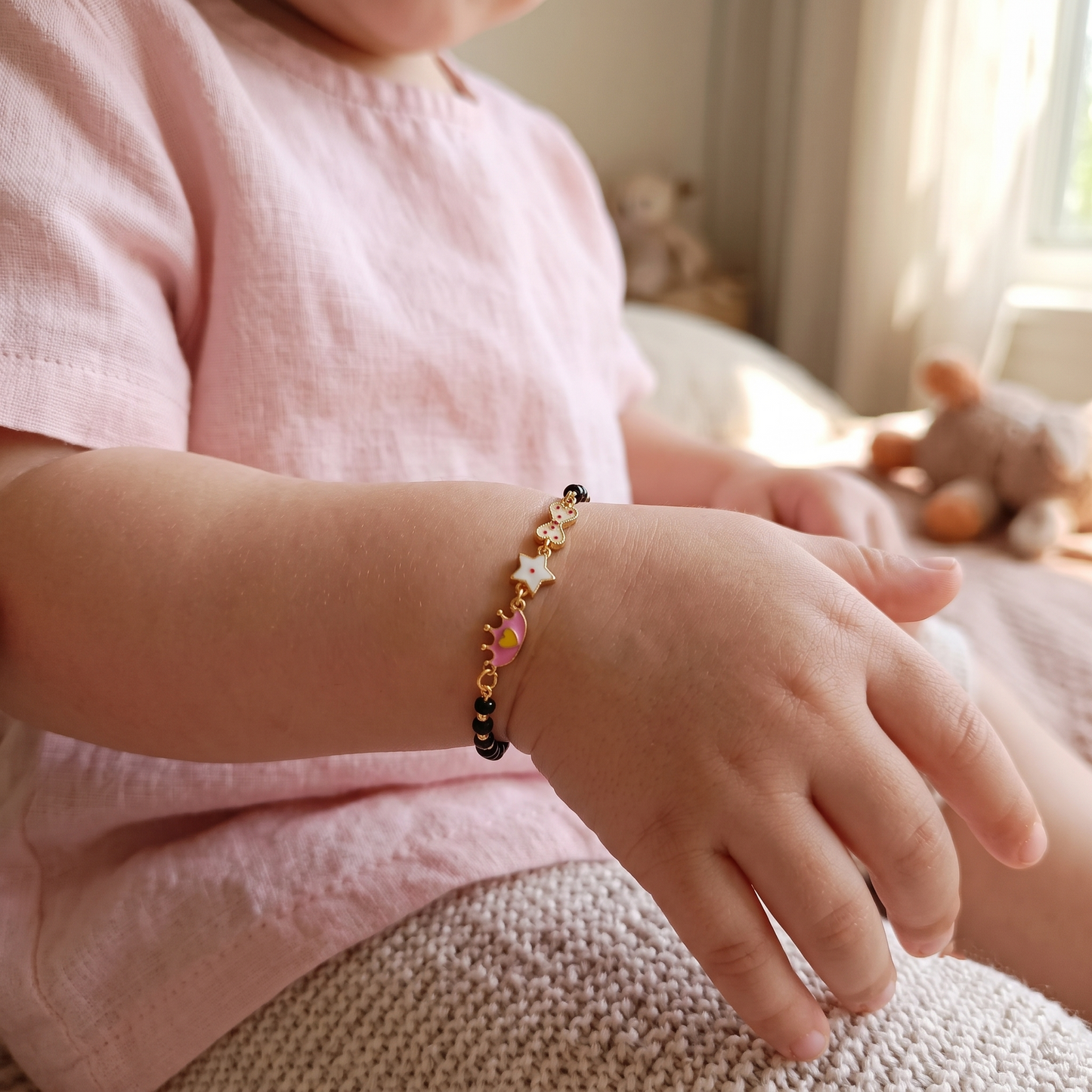 CROWN & BOW SILVER BABY NAZARIYA BRACELET