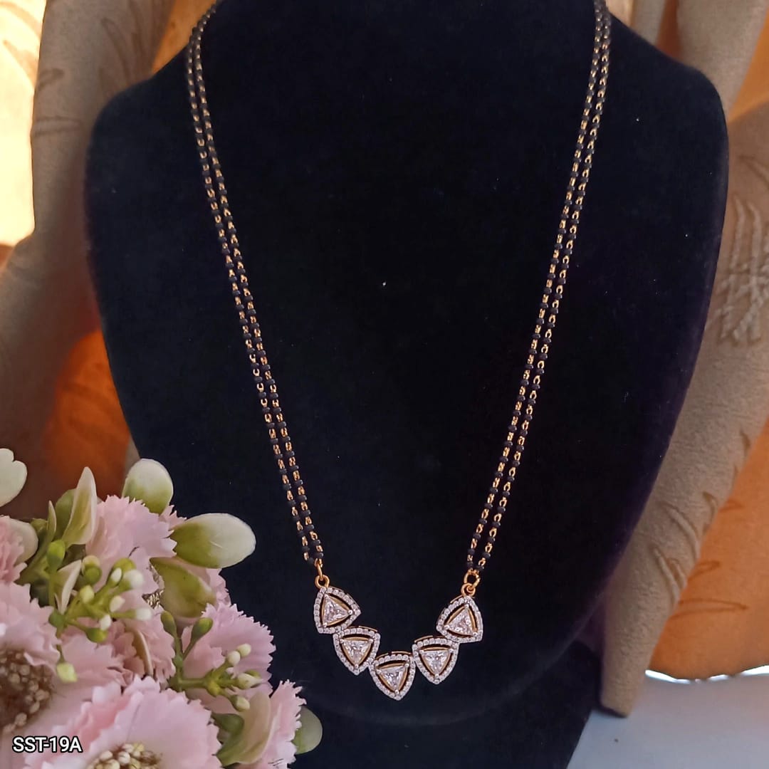 SST 19A | TRADITIONAL TRAIANGLE DOUBLE LINE CHAIN MANGALSUTRA