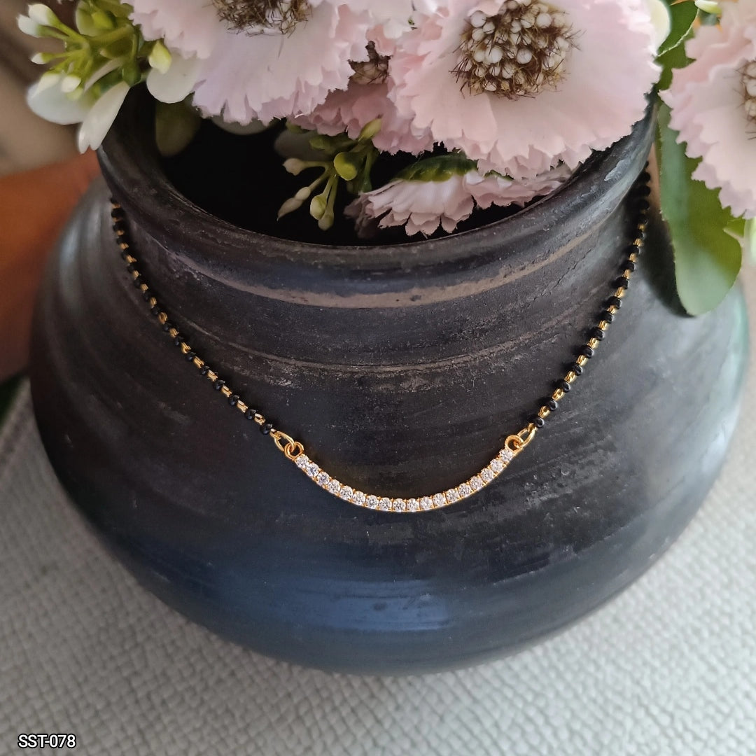 SST 078 | CURVED SPARKLE MANGALSUTRA