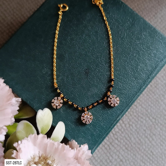 SST 287LC | HAND CHAIN BLACK BEADS BRACELET