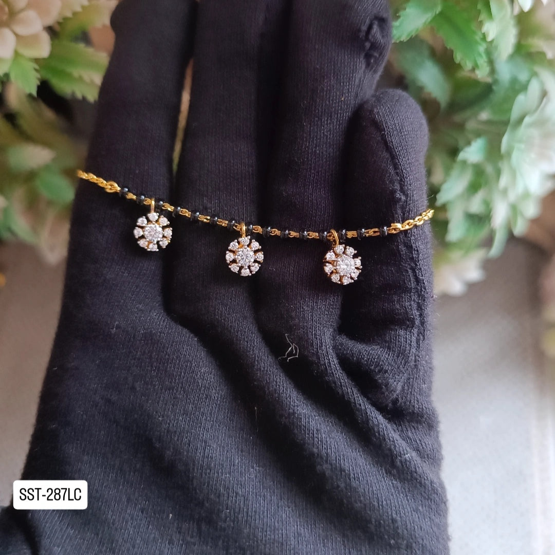 SST 287LC | HAND CHAIN BLACK BEADS BRACELET