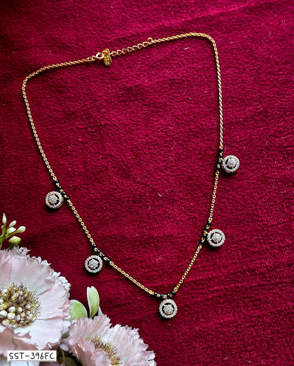 SST 396FC | SPARKLING CIRCLE CHARM MANGALSUTRA
