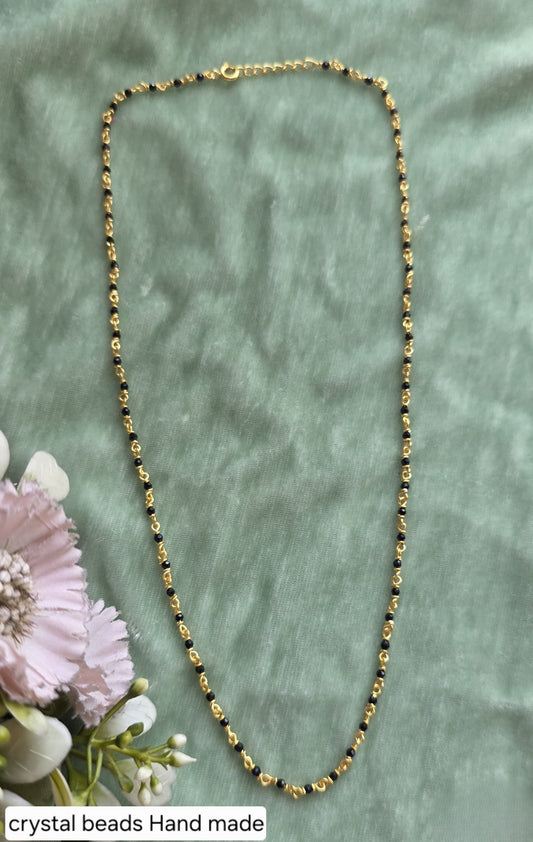Crystal beads hand made chain