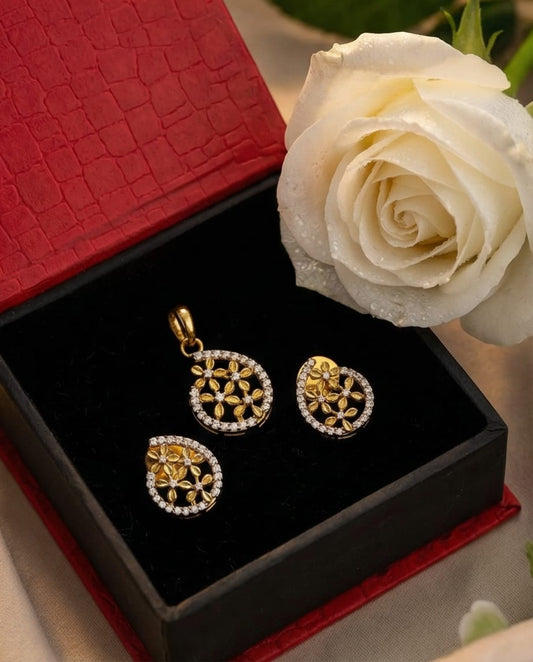 SST 530 | FLORAL WHIRL PENDANT AND EARRINGS SET