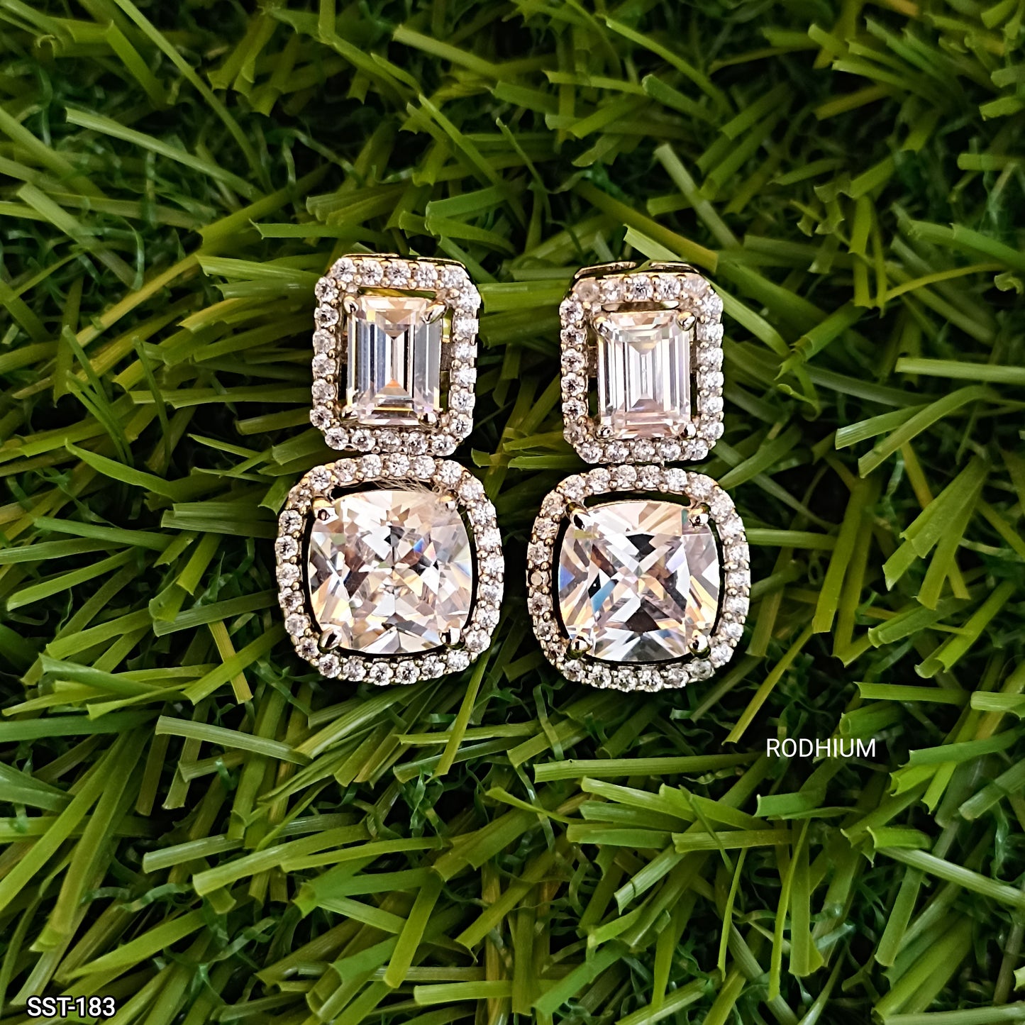SST 183 | TWO-TIER CUSHION DIAMOND DROP EARRINGS