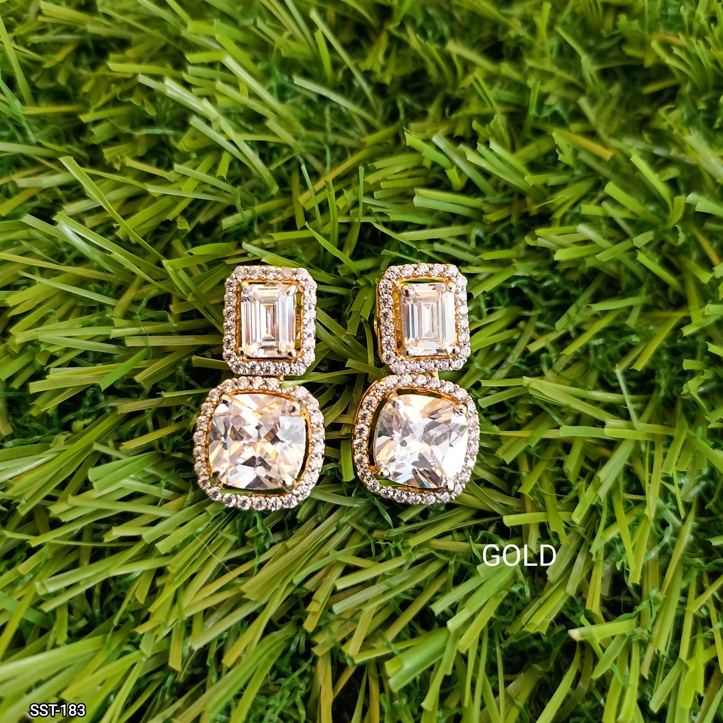 SST 183 | TWO-TIER CUSHION DIAMOND DROP EARRINGS