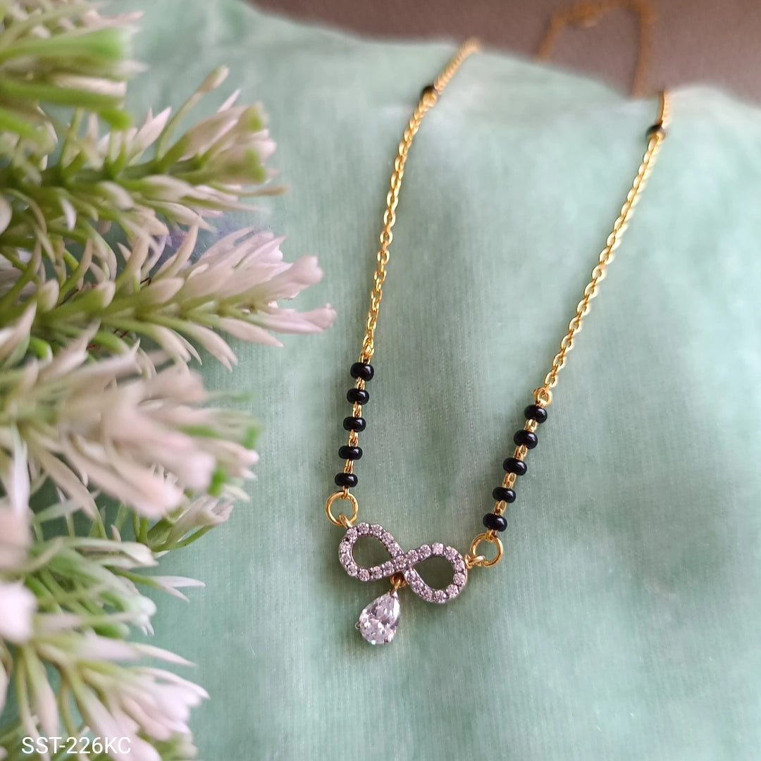 SST 226KC | INFINITY DIAMOND PENDANT MANGALSUTRA WITH KC CHAIN