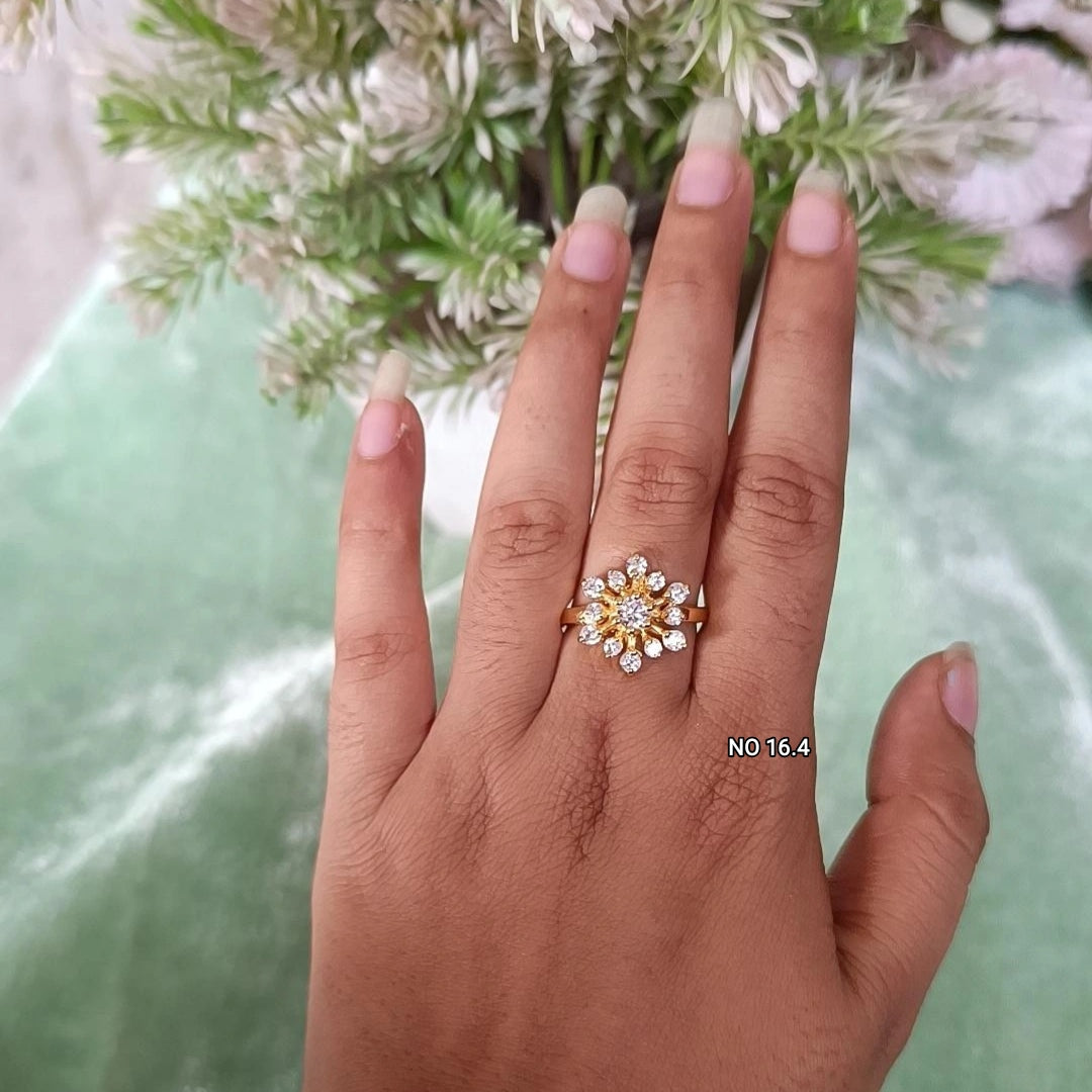 SST 200 | SUNFLOWER FLORAL PRIVILEGE DESIGNER DIAMOND RING