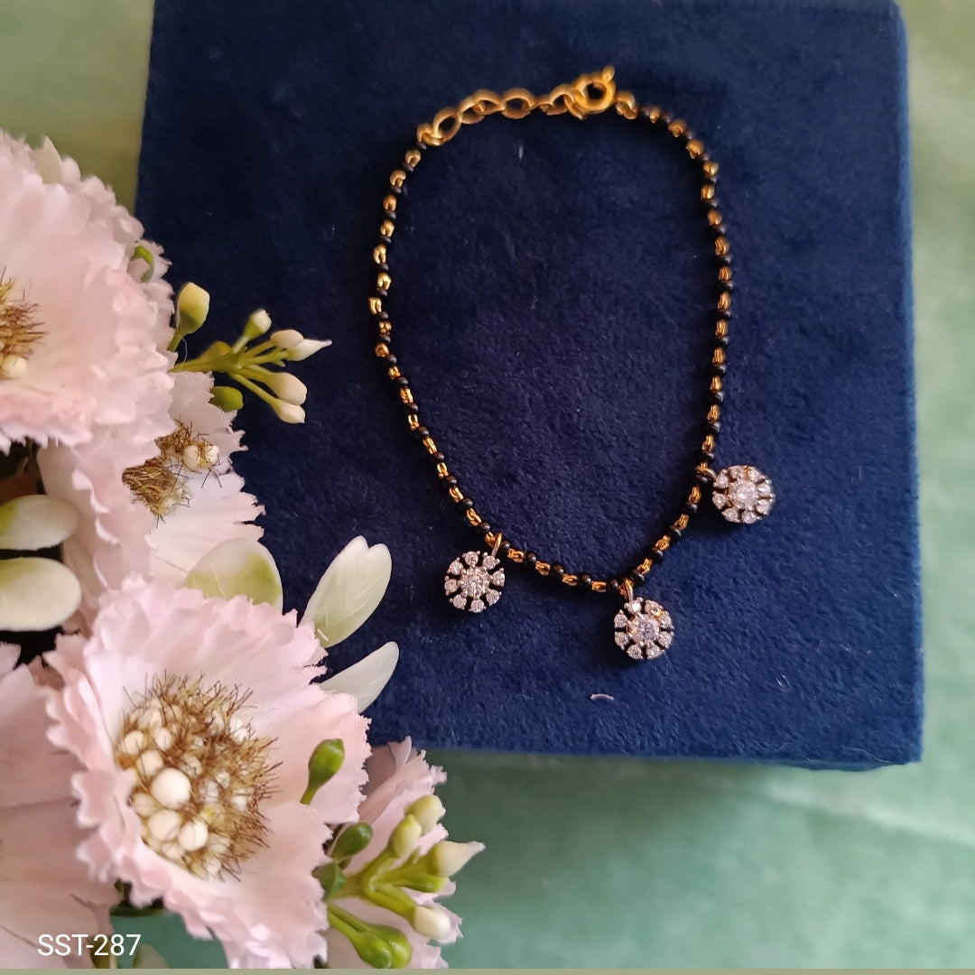SST 287 | ELEGANT BLACK BEAD HAND MANGALSUTRA WITH SPARKLING CHARMS