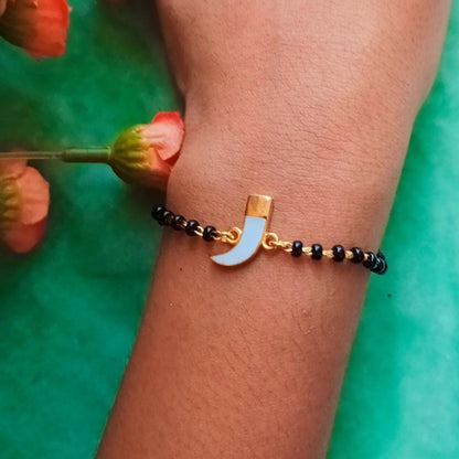 WHITE KNIFE SILVER BABY NAZARIYA BRACELET