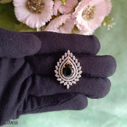 SST 302 | ELEGANT TEARDROP PENDENT