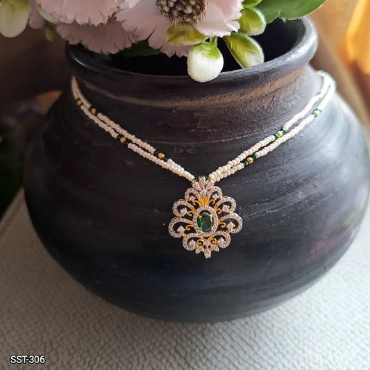 SST 306 |  REGAL PEARL AND EMERALD MANGALSUTRA