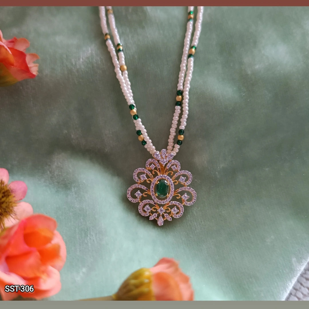 SST 306 |  REGAL PEARL AND EMERALD MANGALSUTRA