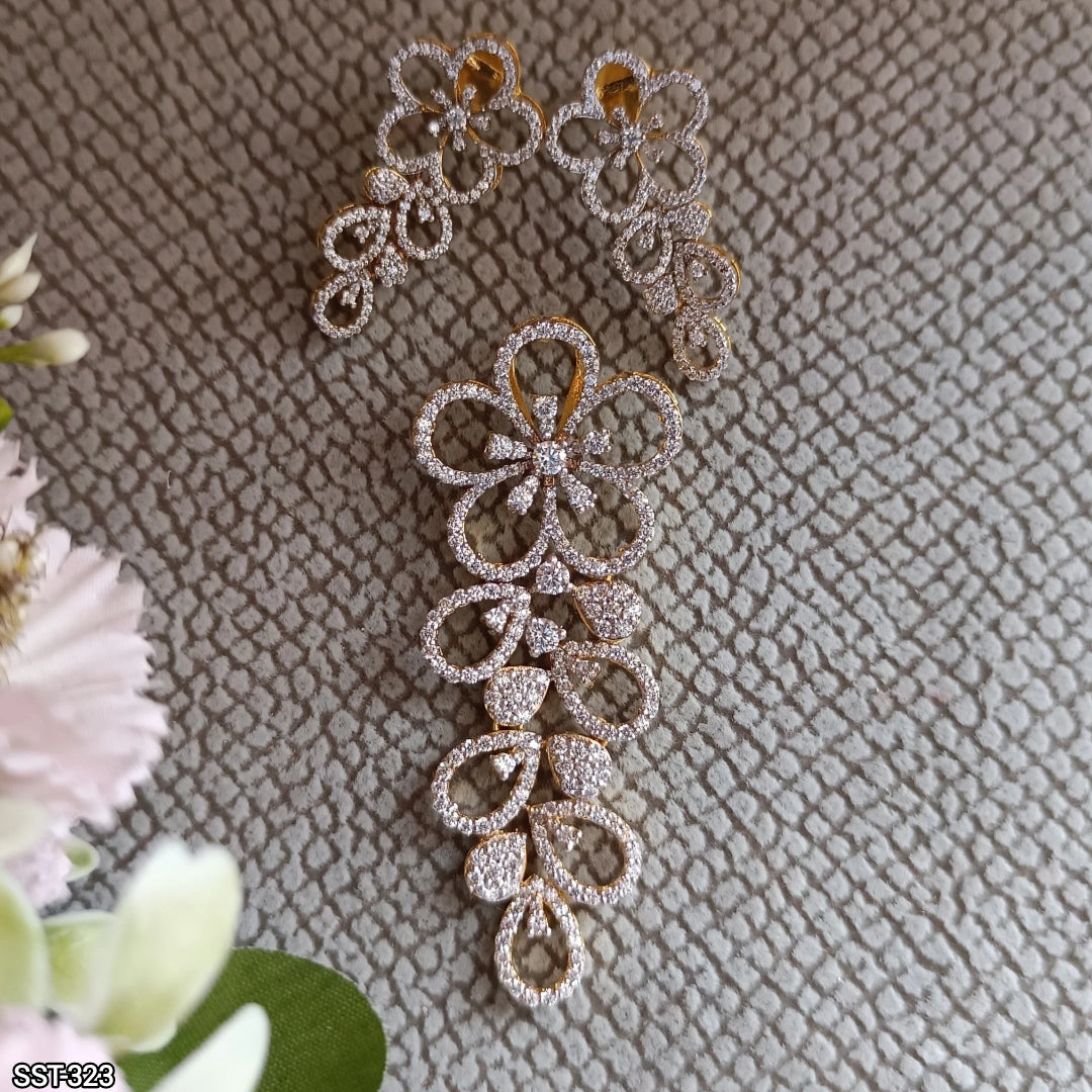SST 323 | FLORAL PENDANT AND EARRING
