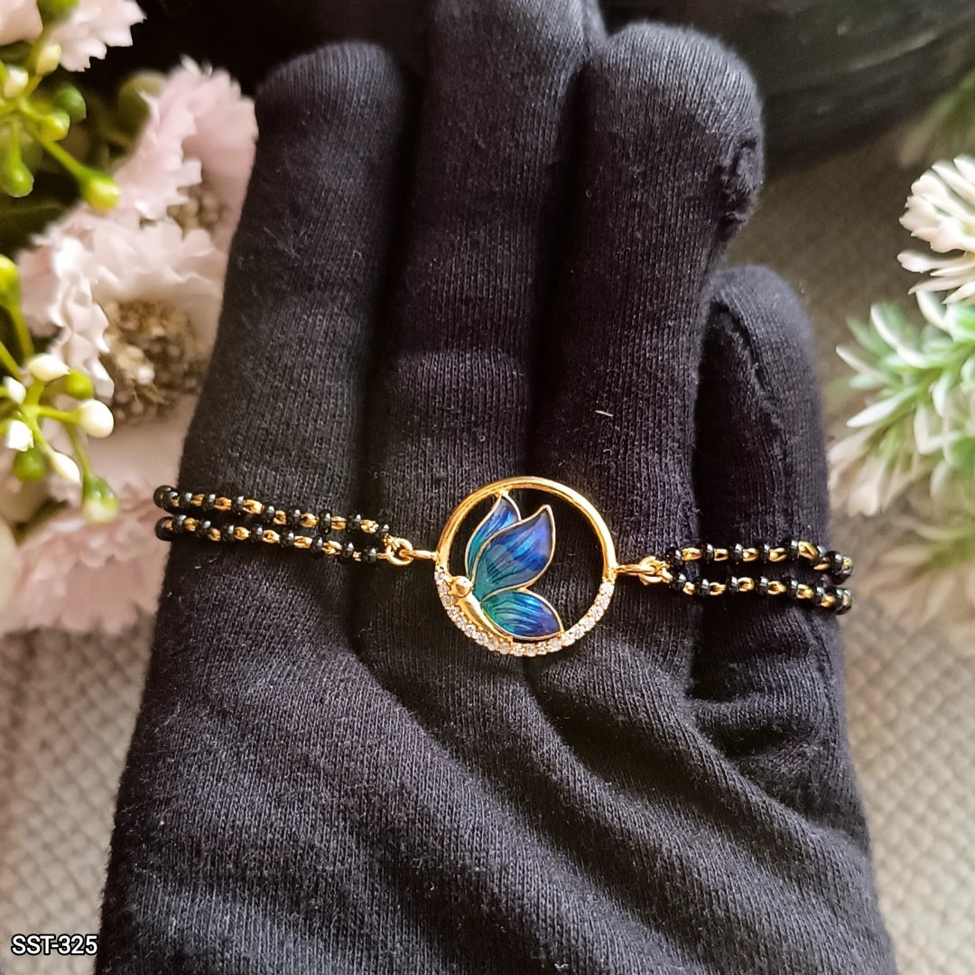 SST 325 | BUTTERFLY HAND MANGALSUTRA