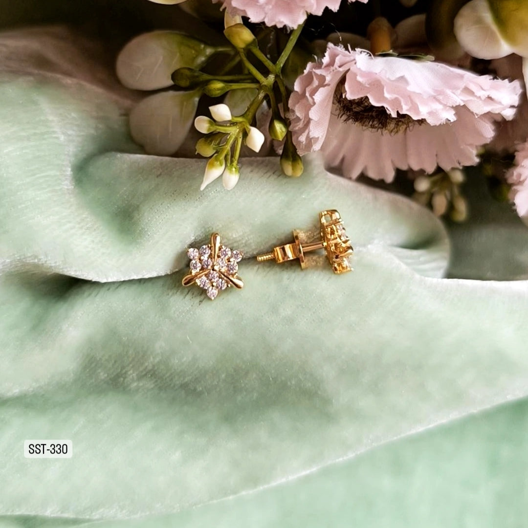 SST 330 |  STARFLOWER STUD EARRINGS