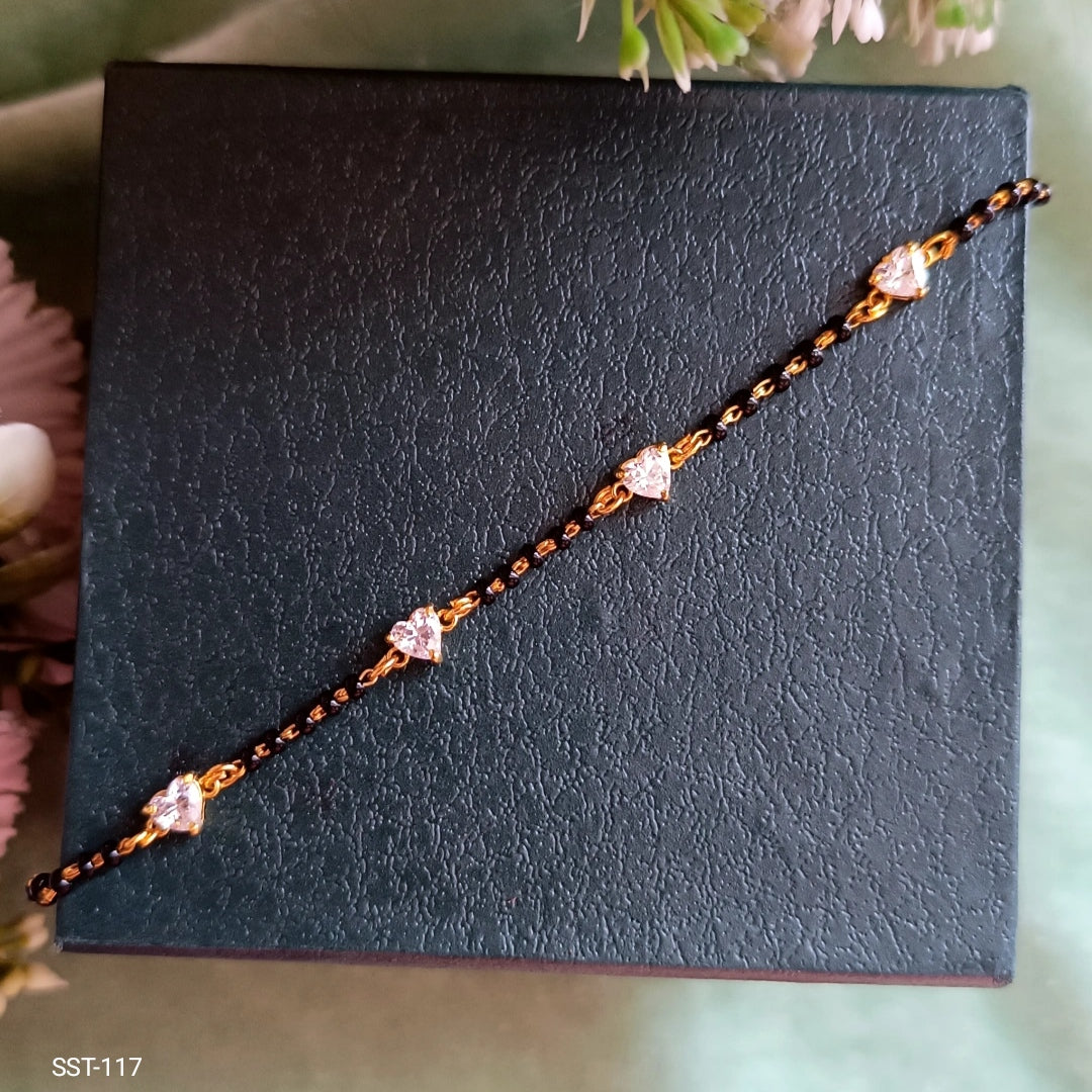 SST 117 | LUXE HEART CHAIN HAND MANGALSUTRA