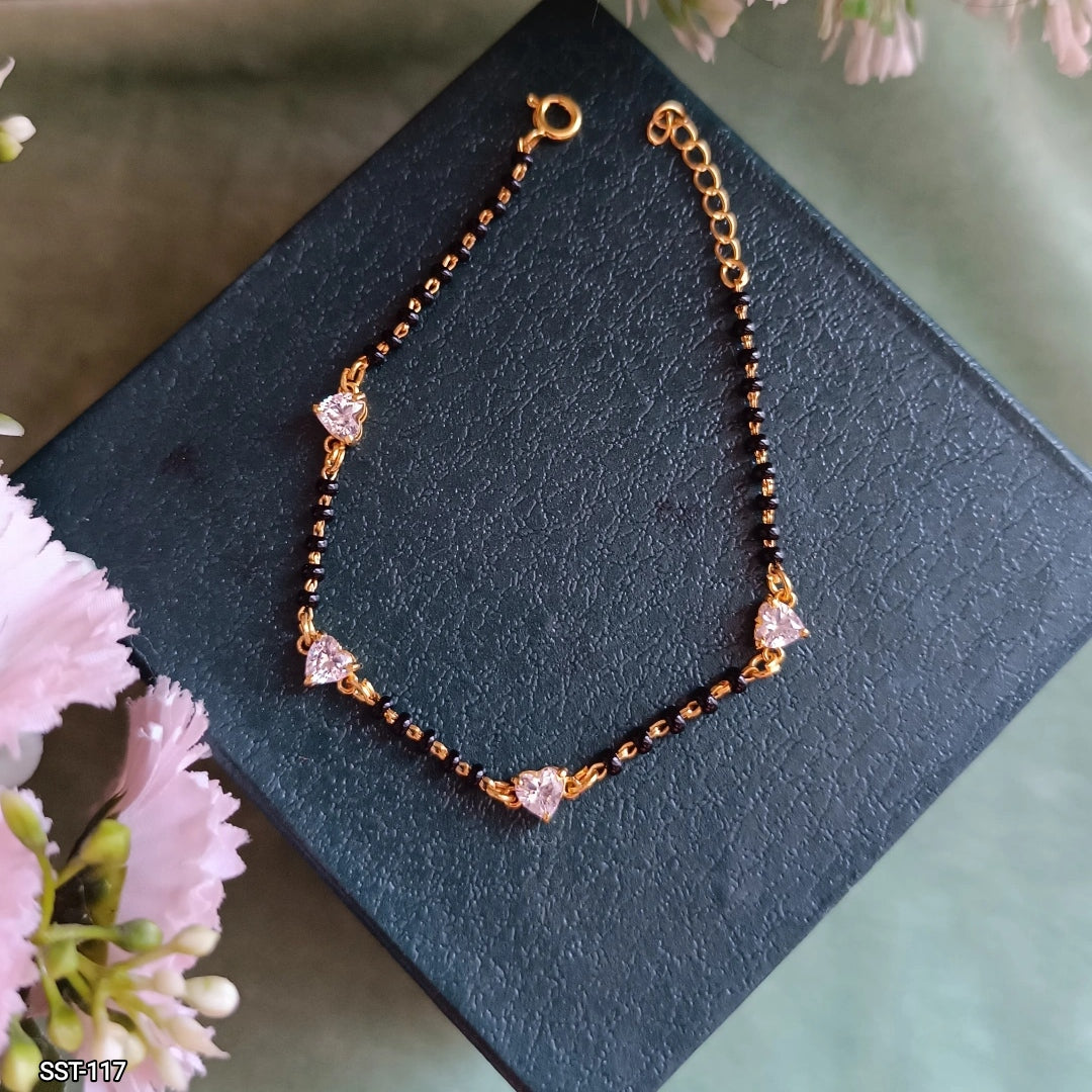 SST 117 | LUXE HEART CHAIN HAND MANGALSUTRA