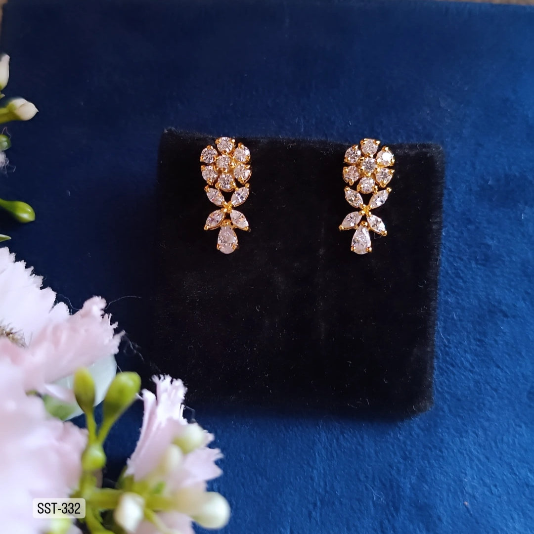 SST 332 | FLORAL DROP  EARRINGS