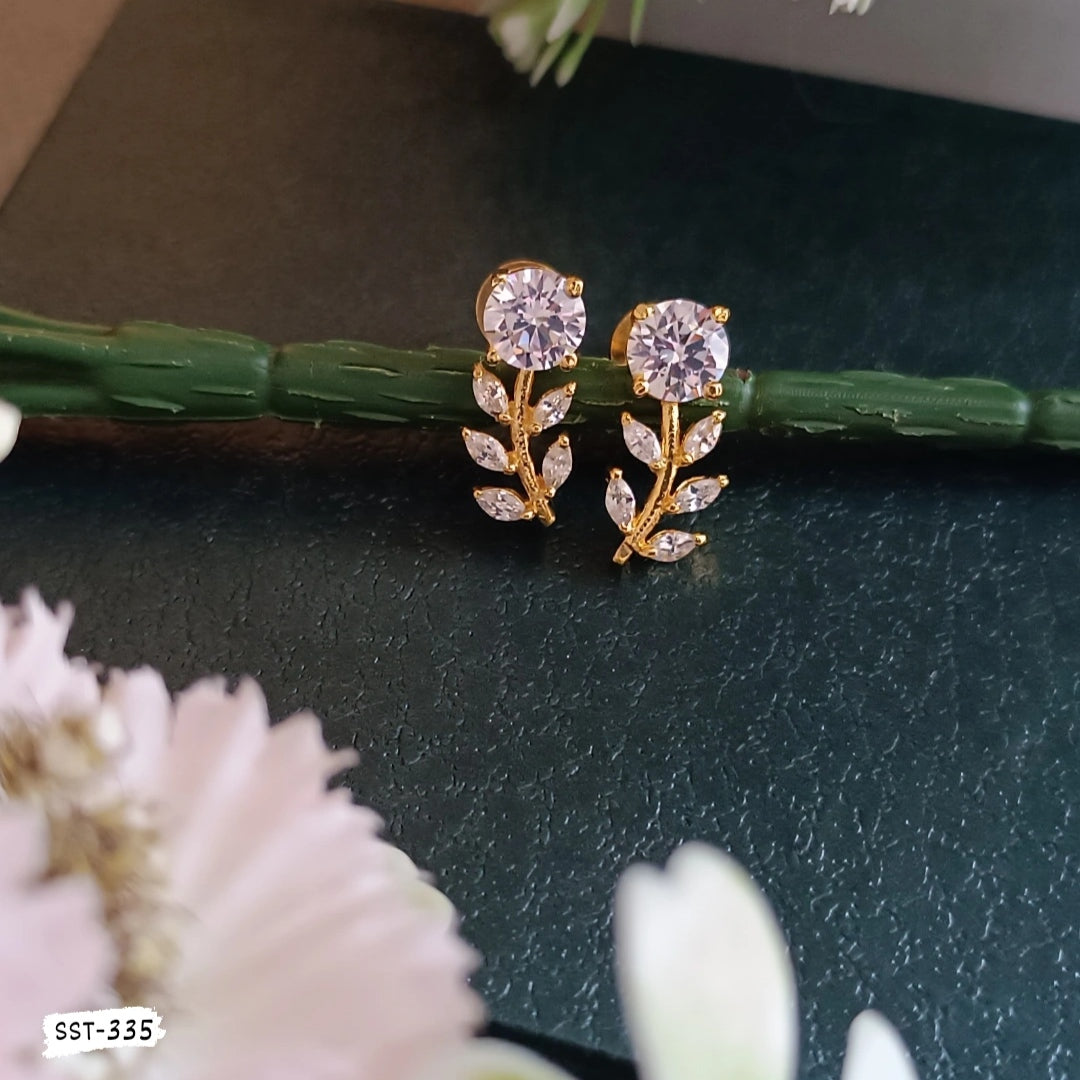 SST 335 | LEAF DESIGN EARRINGS
