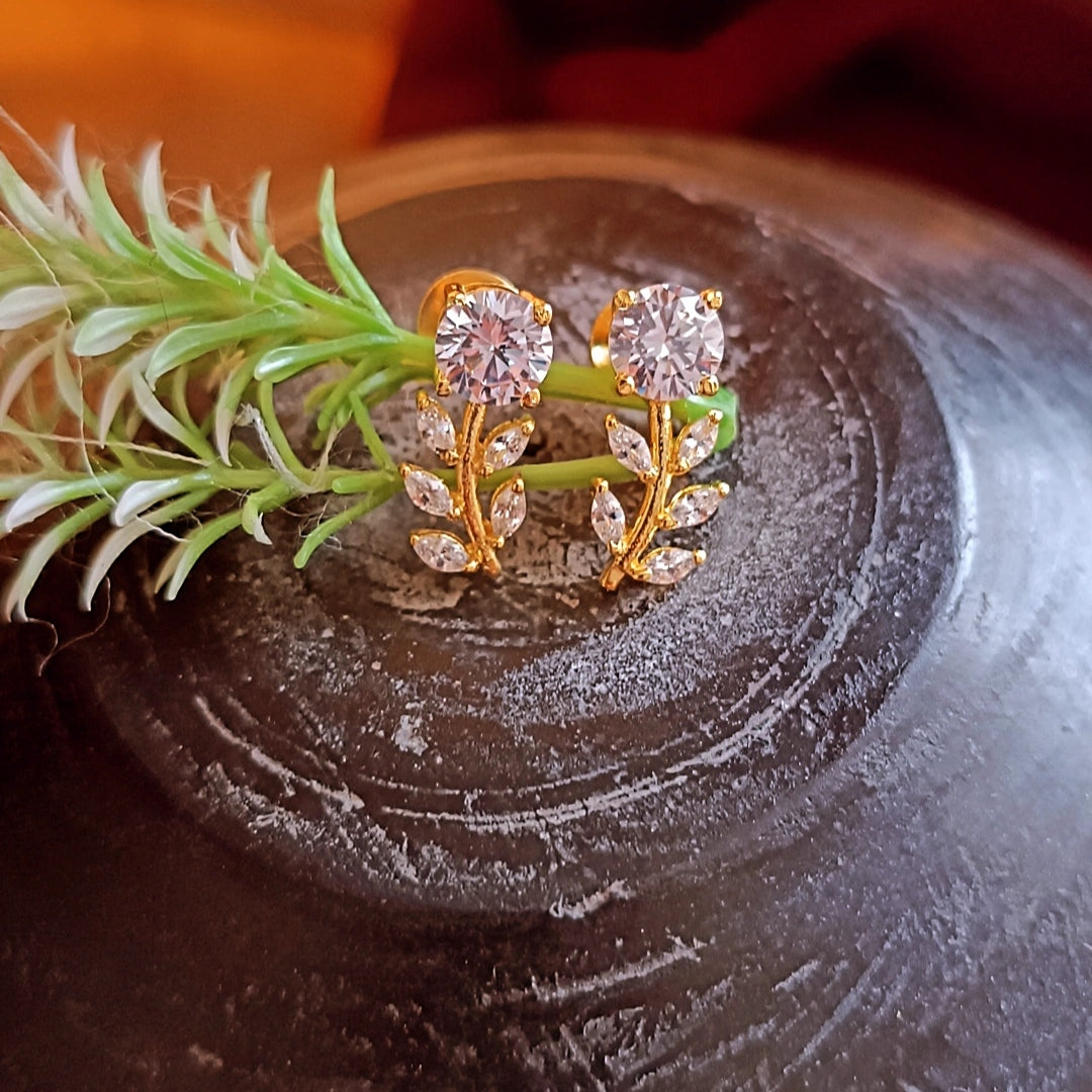 SST 335 | LEAF DESIGN EARRINGS