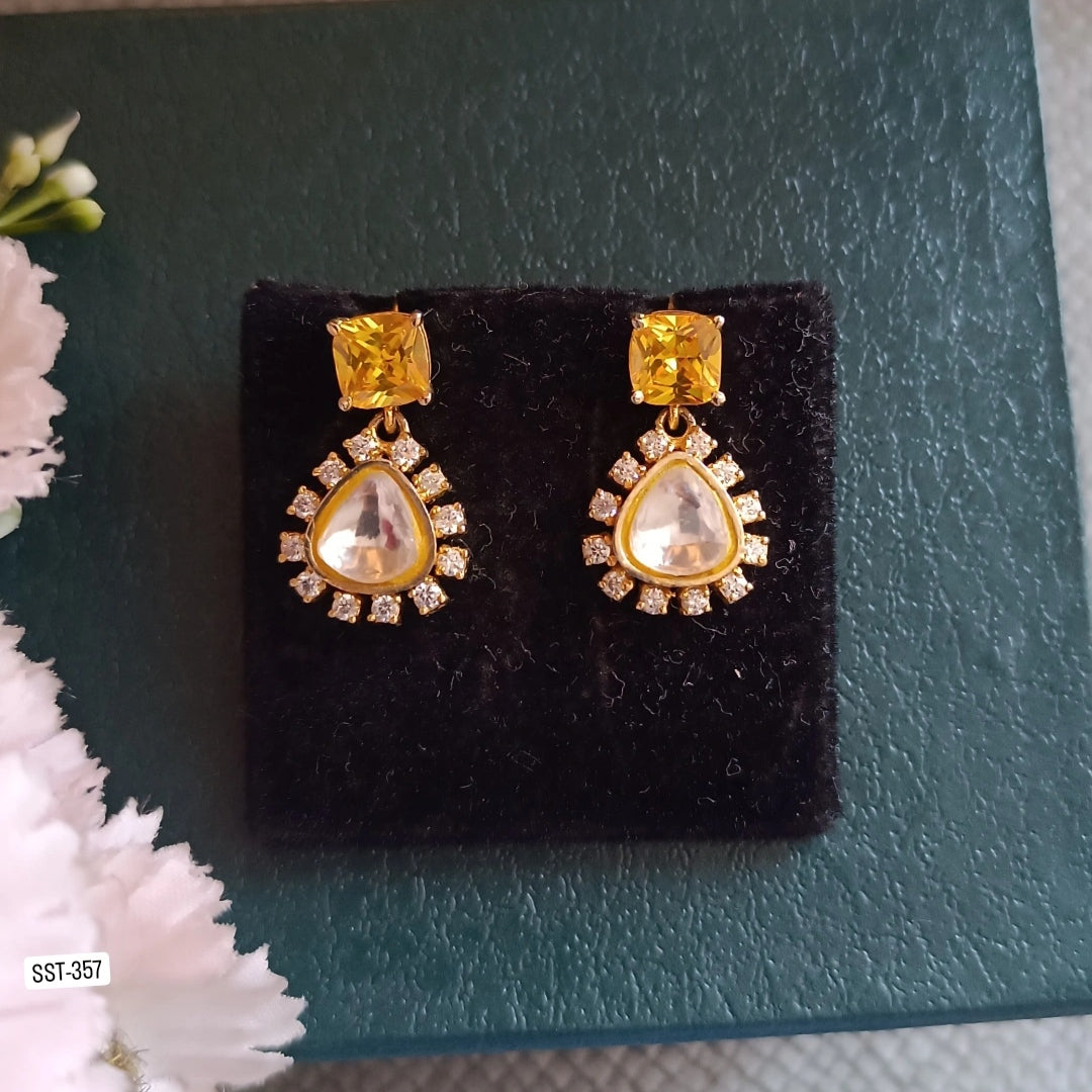 SST 357 |  ELEGANT YELLOW STONE DROP EARRINGS